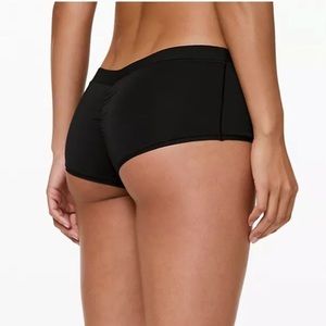 Lululemon “Simply There Boyshort” Underwear